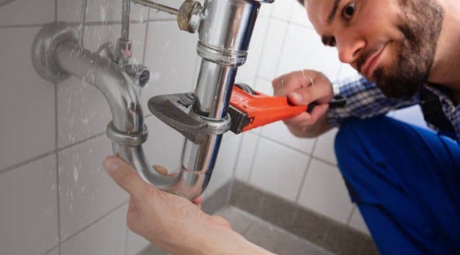 Professional same day plumber services in Woodburn, IN